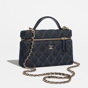CHANEL DENIM SLIM VANITY 26P NWT